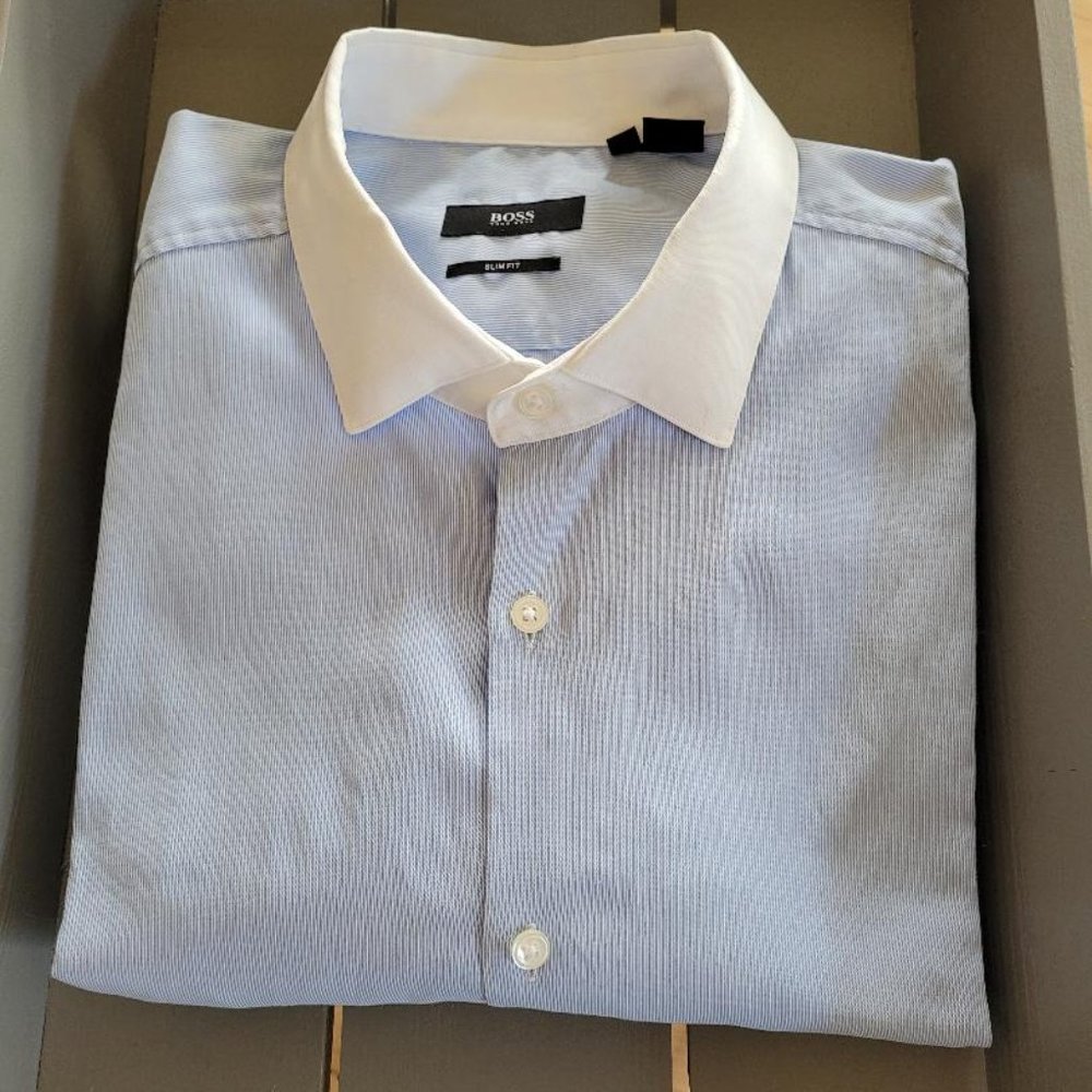 BOSS Men's Slim Fit 43/17 Button Down Shirt Blue